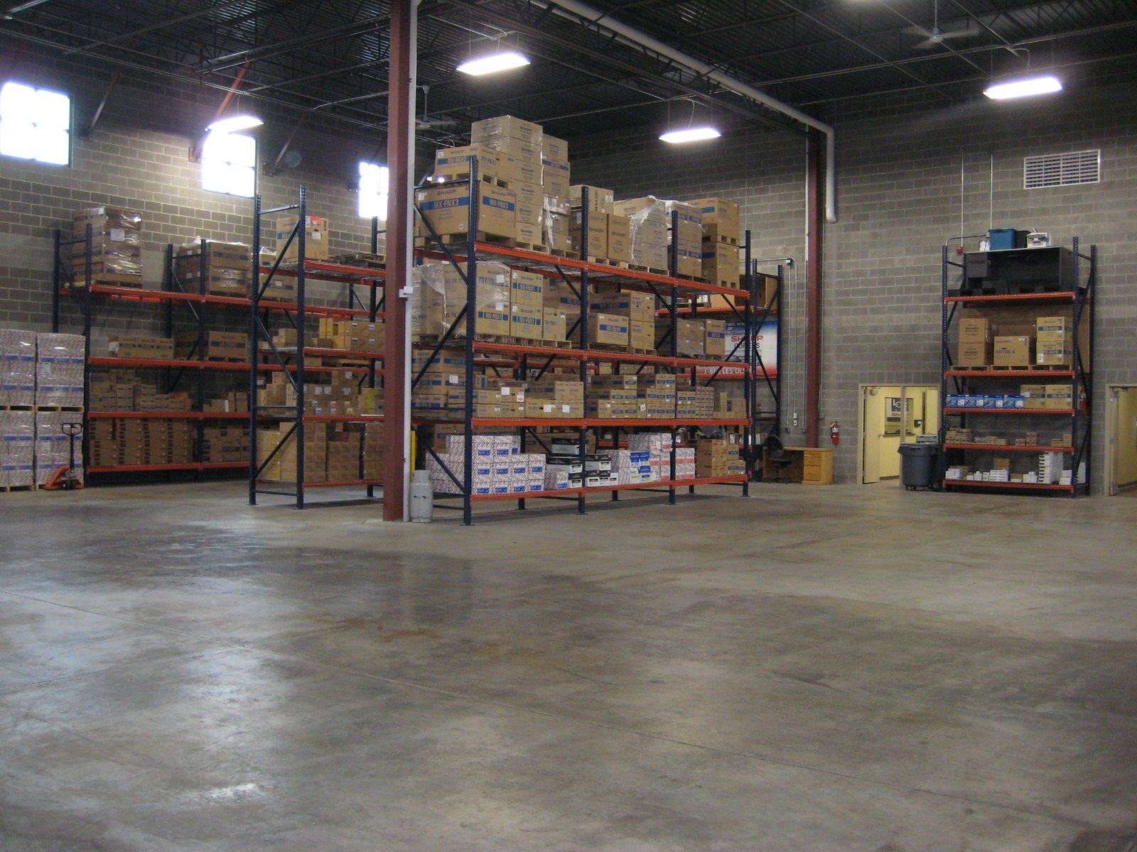 Les Olsen Company material handling project photo 2