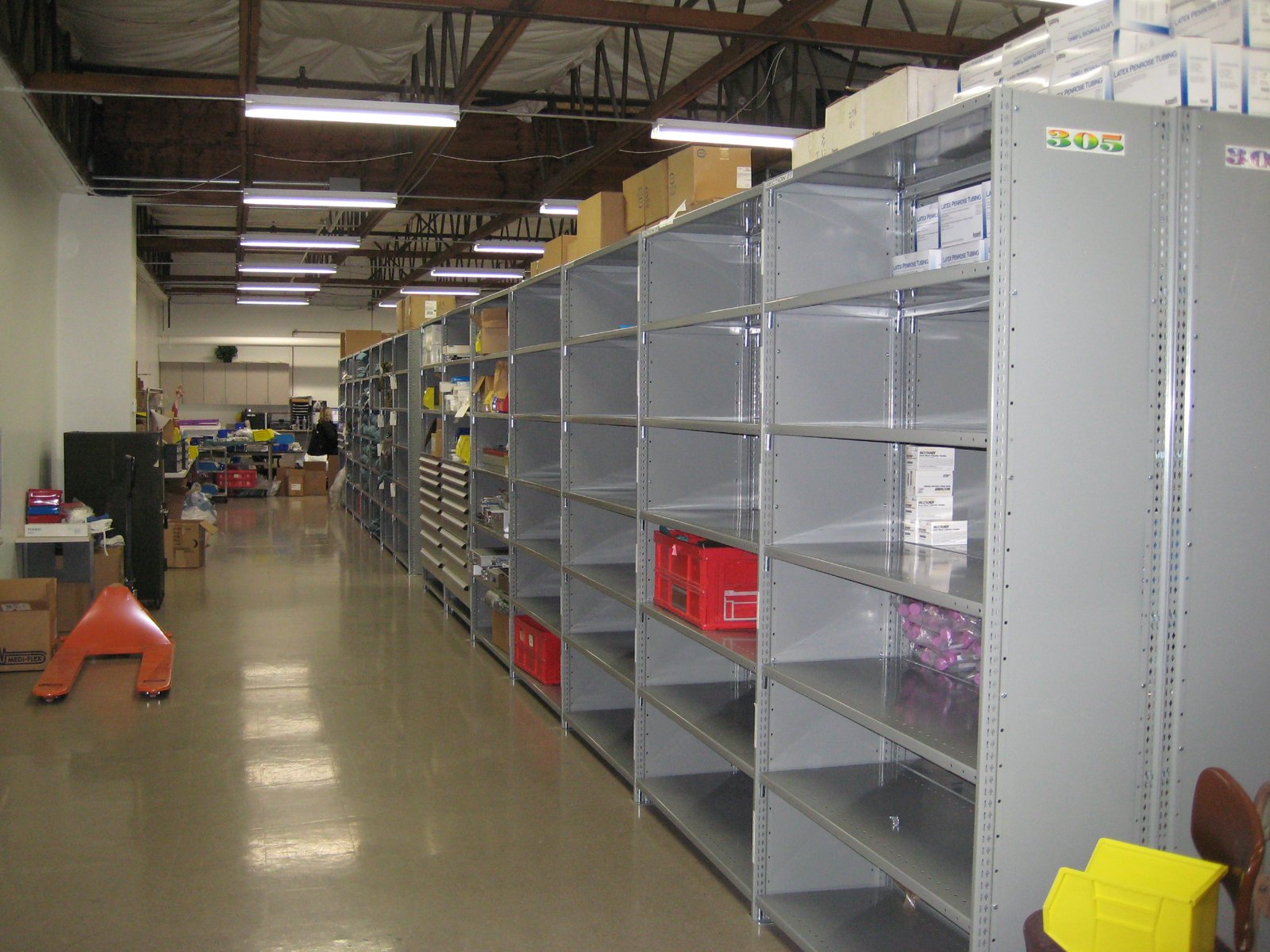 Swanson Family Foundation material handling project photo 2