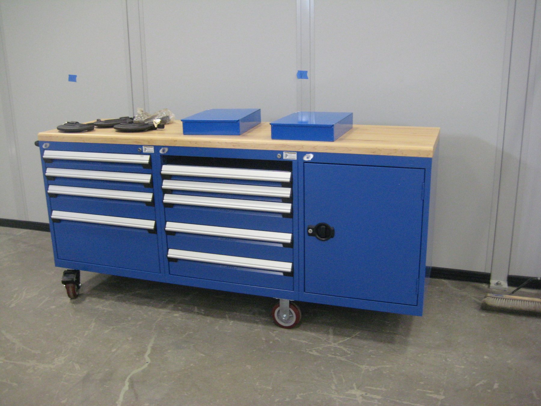 Mobile Rousseau workbench at ATK