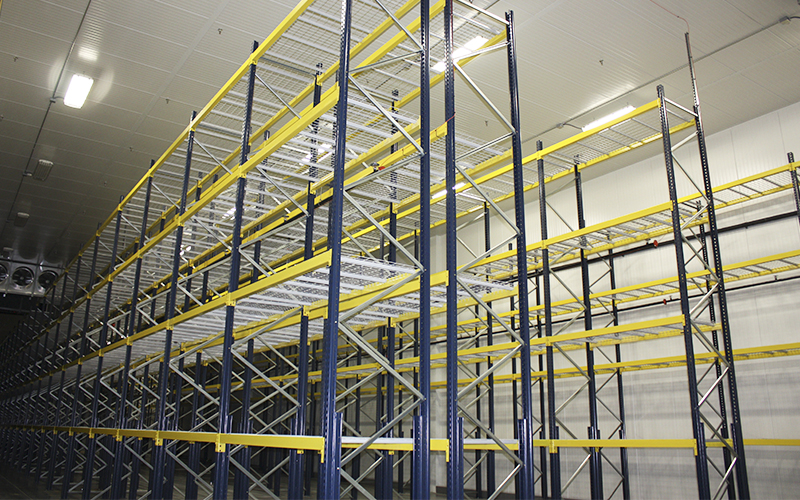 Metro Logics pallet rack installation